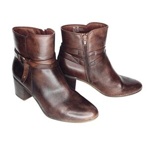 Frye Italia Latigo Strap Zip Block Heel Ankle Bootie in Brown